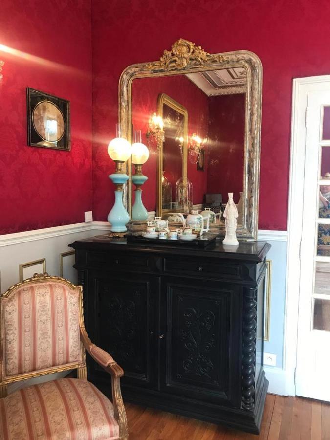 Vichy Luxe Napoleon III Apartment Bagian luar foto
