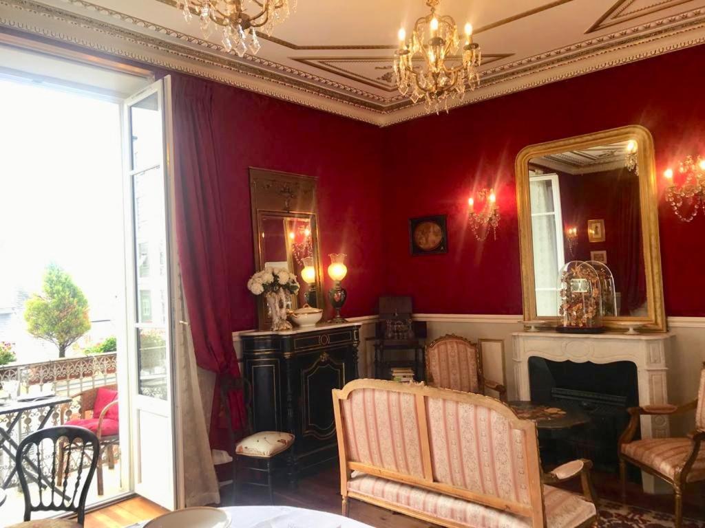Vichy Luxe Napoleon III Apartment Bagian luar foto